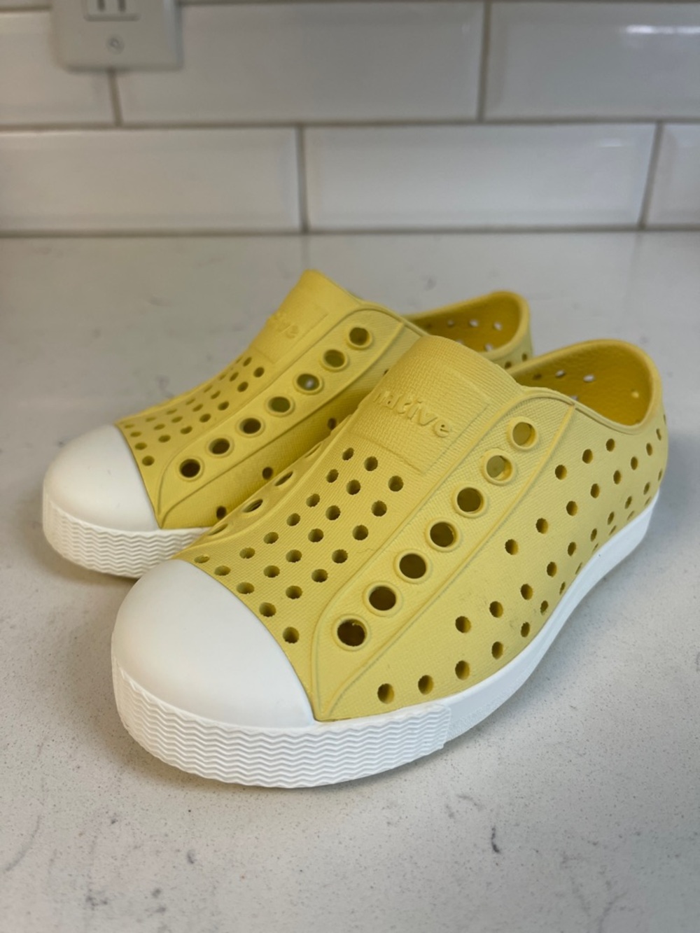 Native Kids' Jefferson Water Friendly Slip-On Sneaker Gone Bananas Yellow Size 8